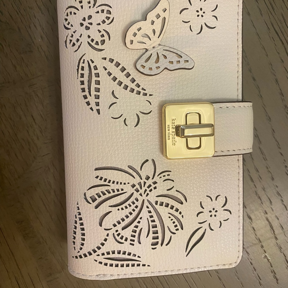 Kate Spade Ivory Floral Cutout Wallet